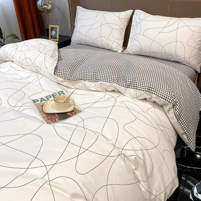 Bílý Povlak Na Přikrývku S Černým Okrajem